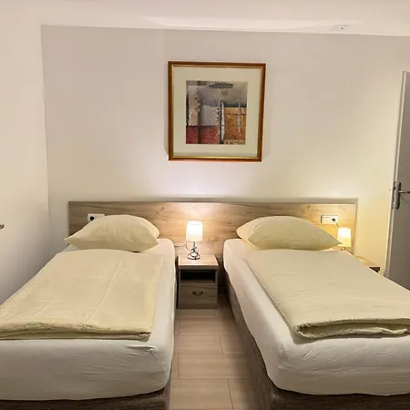 Hotel Mila Salach
